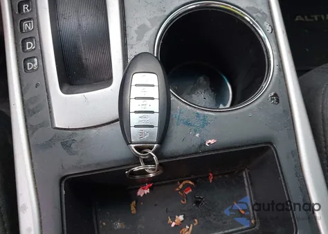 2015 Nissan Altima 2.5 Sv из США, поврежденный, VIN 1N4AL3AP1FC193801